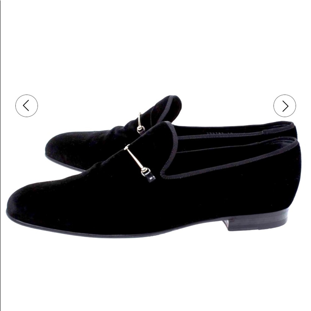 Authentic Vintage Gucci velvet loafers
